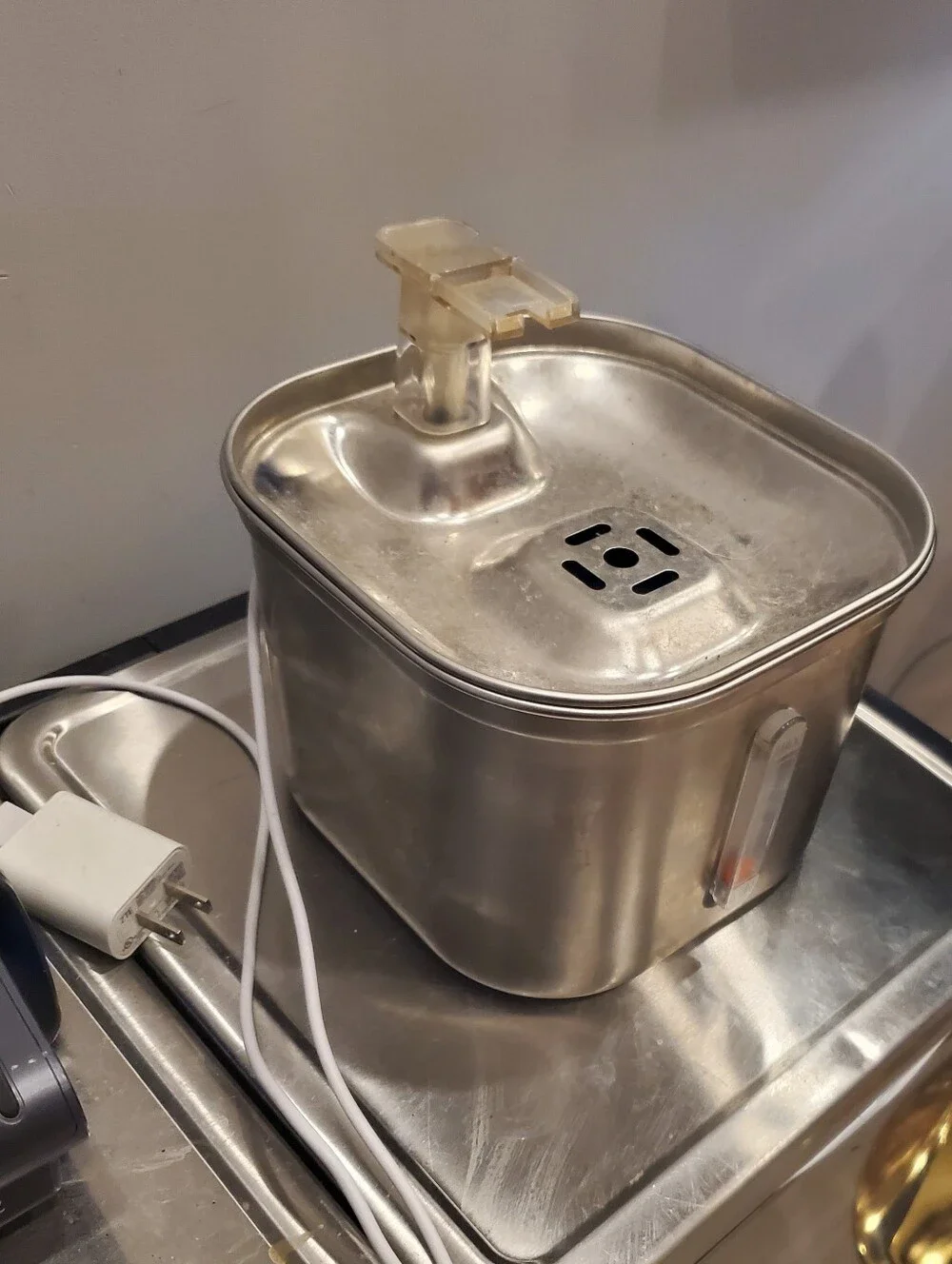 Stainless Steel Cat Water Fountain - Brushed Silver